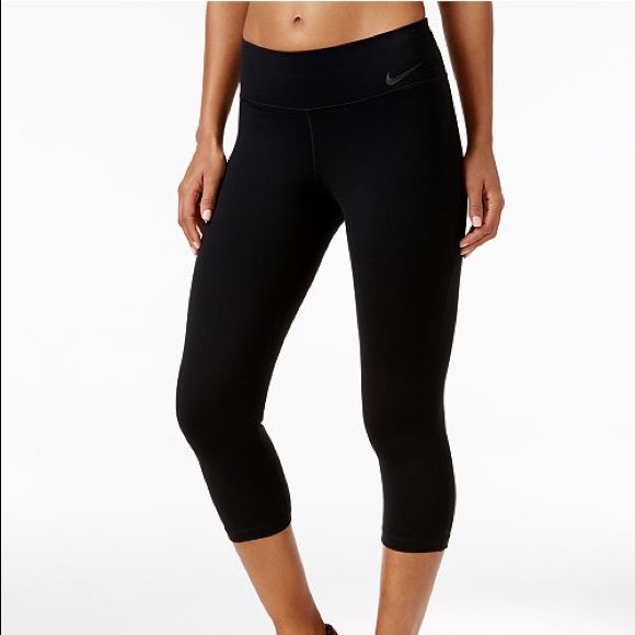 nike legend tight fit capri